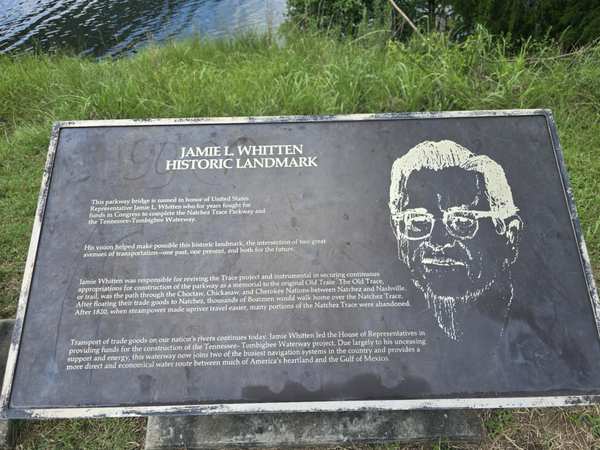 MP293.2 ContentandDamage Wayside 02