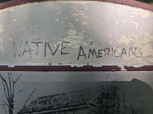 MP327.3 Damage White 04